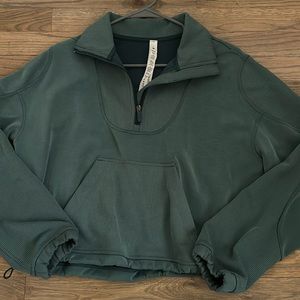 Lululemon Softstream Brushed Ribbed Half Zip, Size 6 in the color teal.